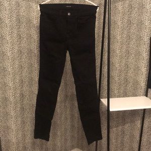 J Brand “Maria” High Rise Black Skinny Jeans. sz27